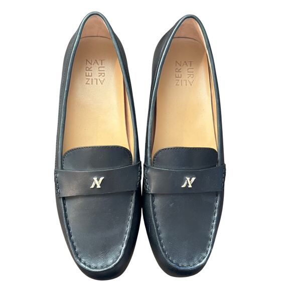 Naturalizer Evie Black Leather Slip On Loafer - size 10.5M - Picture 1 of 6